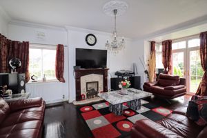 Lounge- click for photo gallery